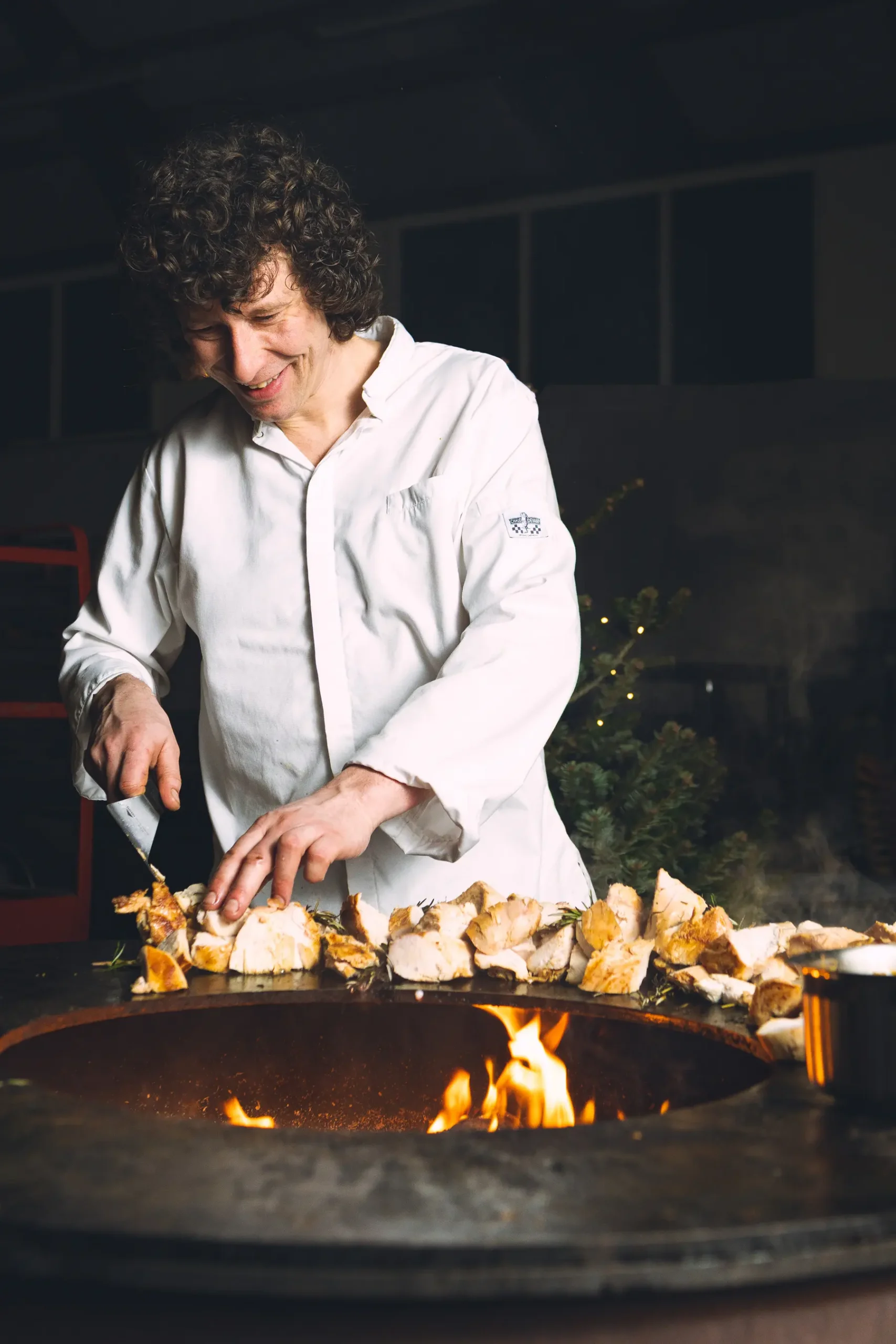 Tim kookt op open vuur